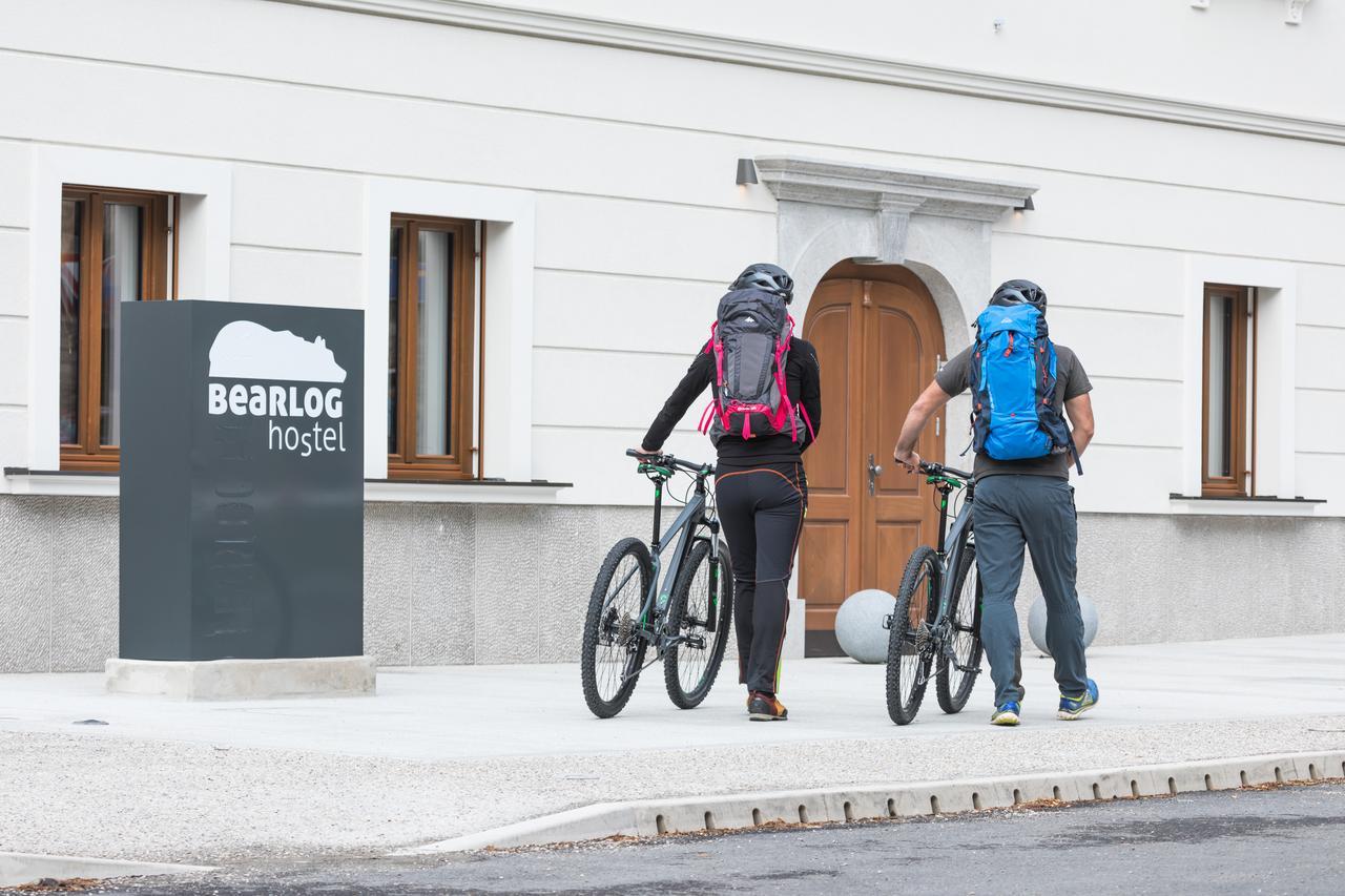 Hostel Bearlog Kocevje Eksteriør bilde
